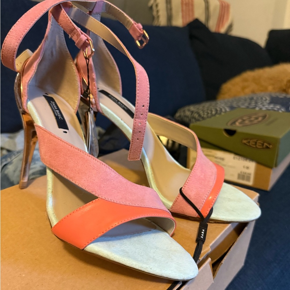New in box Zara heels size 38